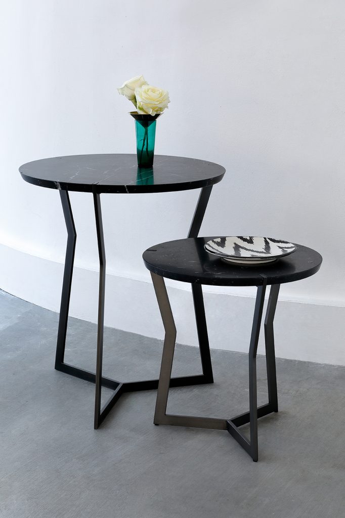 STAR MINI PEDESTAL TABLE