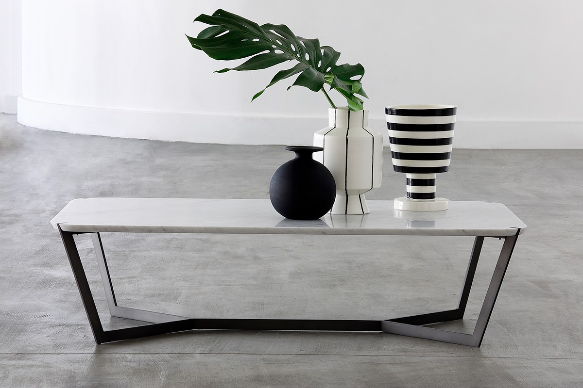 STAR COFFEE TABLE