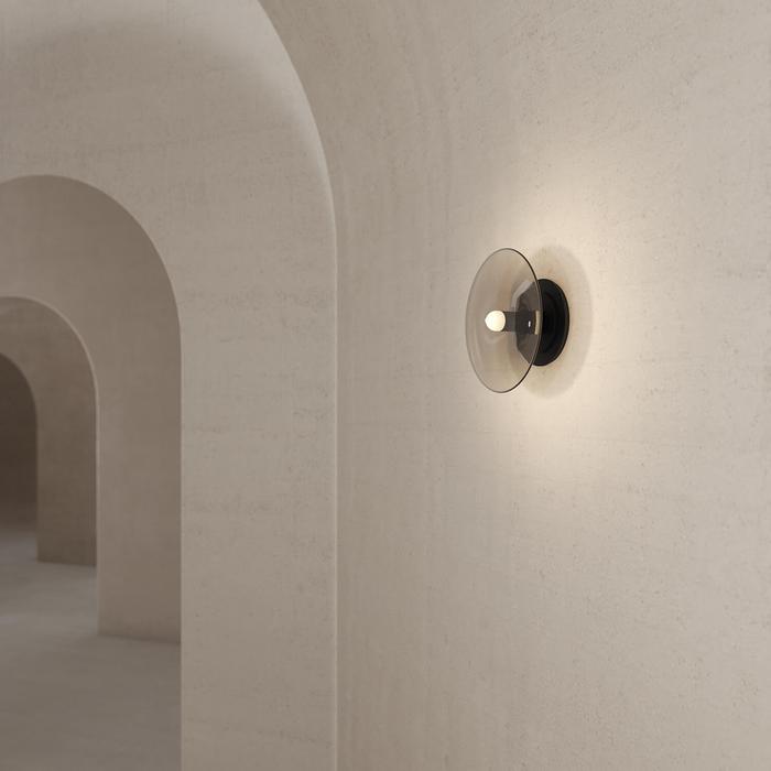 Luna A Round Sconce